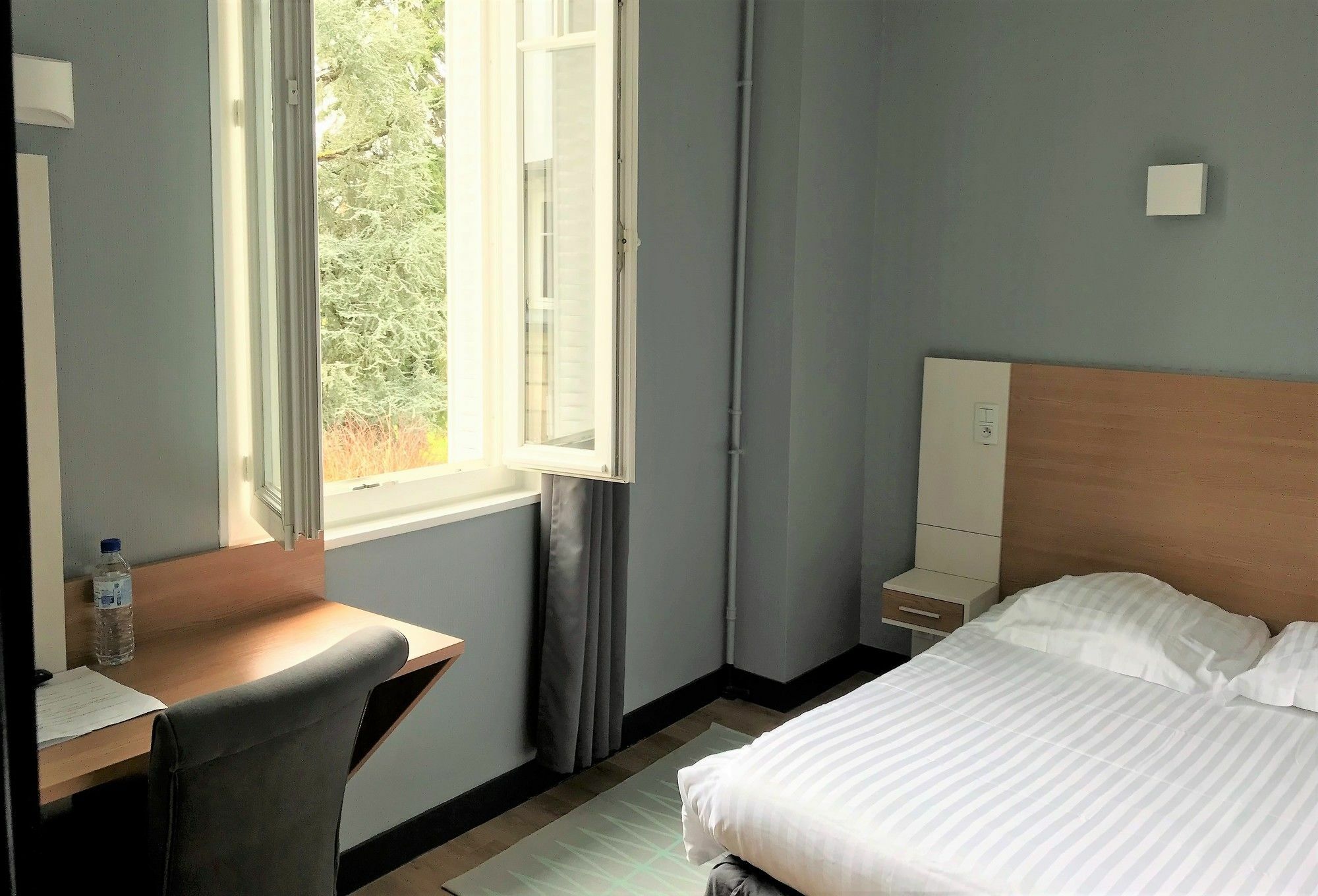 Citotel Hotel Le Chapon Fin บรีฟ-ลา-เกยยาร์ด ภายนอก รูปภาพ